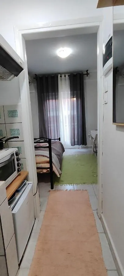 Mini Home Θεσσαλονίκη 0*,  Ελλάδα